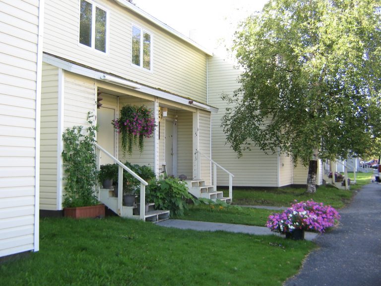 Executive Estates - Low Rent Housing Apartments
