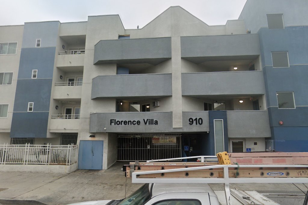 Florence Avenue Villa Los Angeles