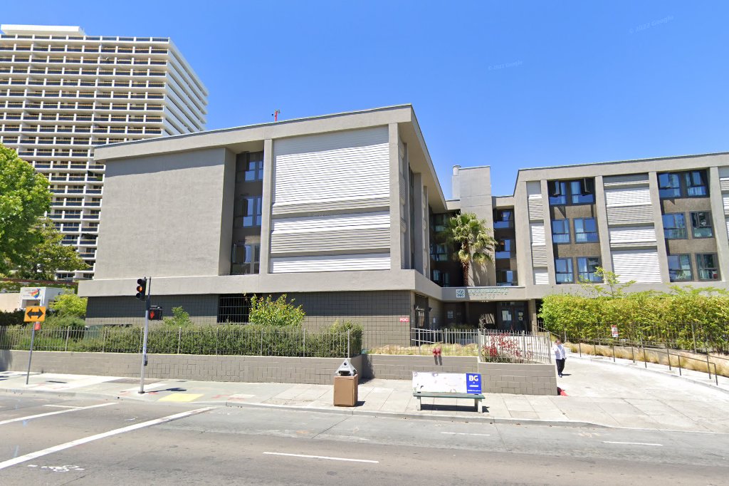 Lake Merritt Apartments