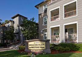 Homestead Park / Moulton Plaza
