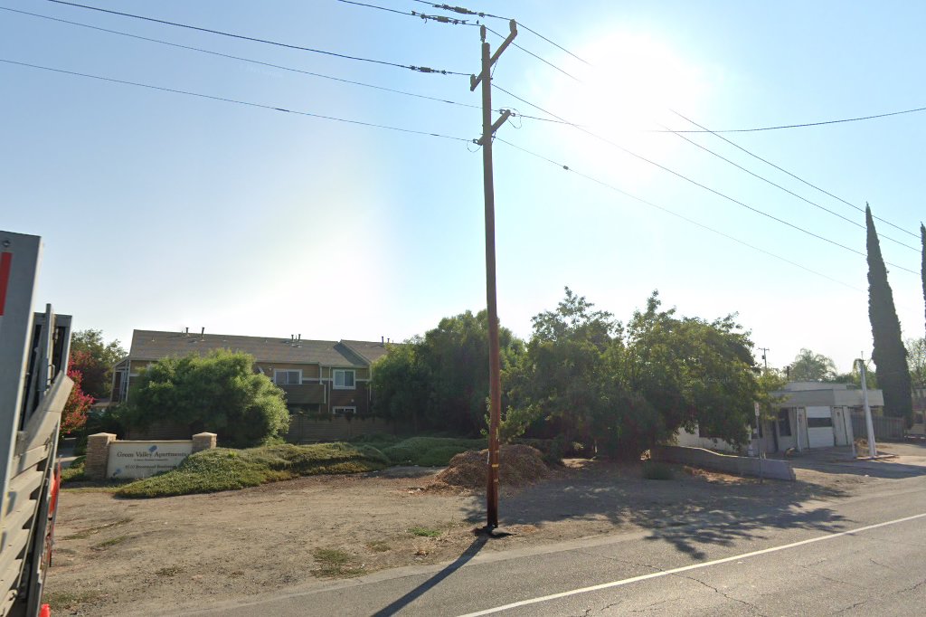 Green Valley Apartments Brentwood