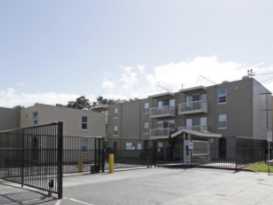 Light Tree Apartments East Palo Alto