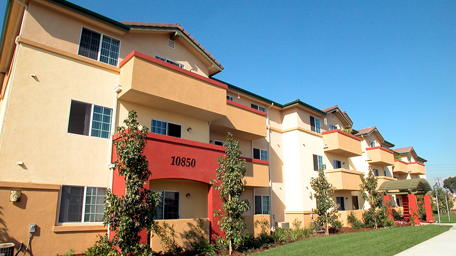Little Lake Village Apartments