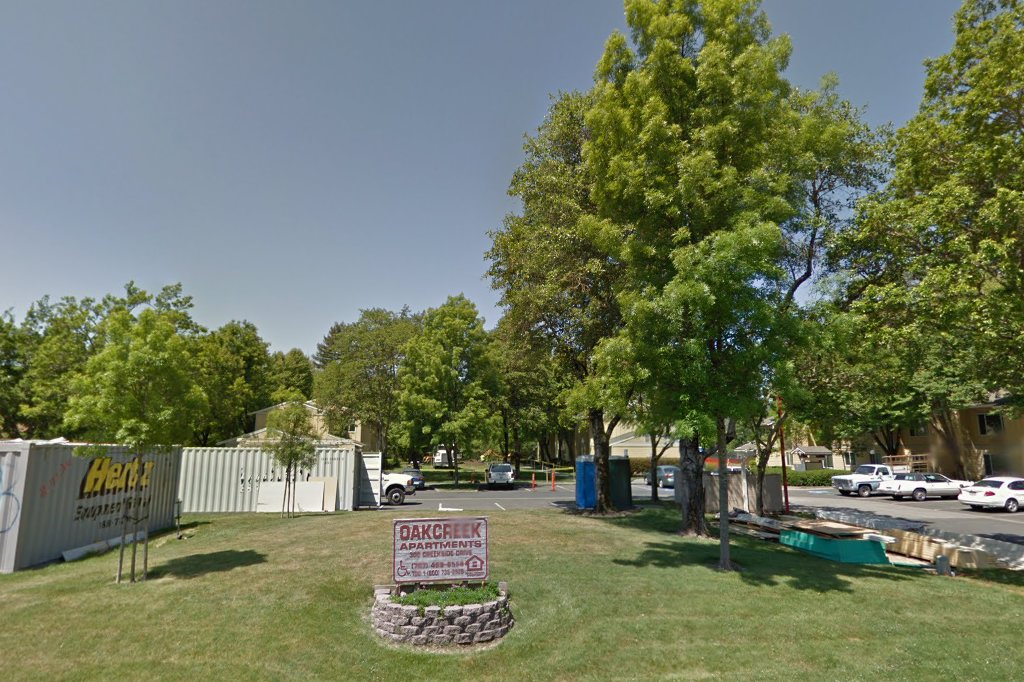 Oak Glenn & Oakcreek Apartments Willits
