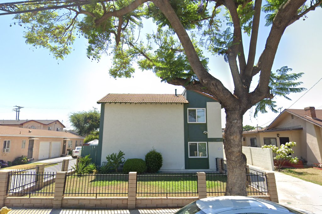 Bell Woodward Townhomes
