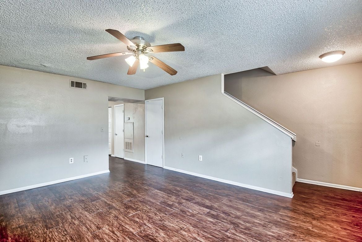 Hillwood Pointe - Jacksonville