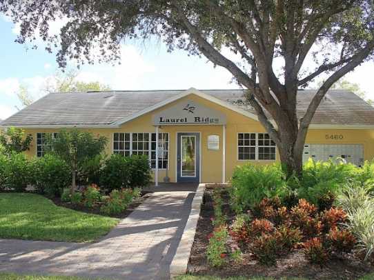 Laurel Ridge Naples