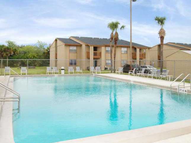 Emerald Place Apartments - Titusville