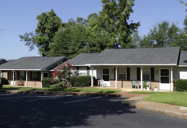 Greentree Village