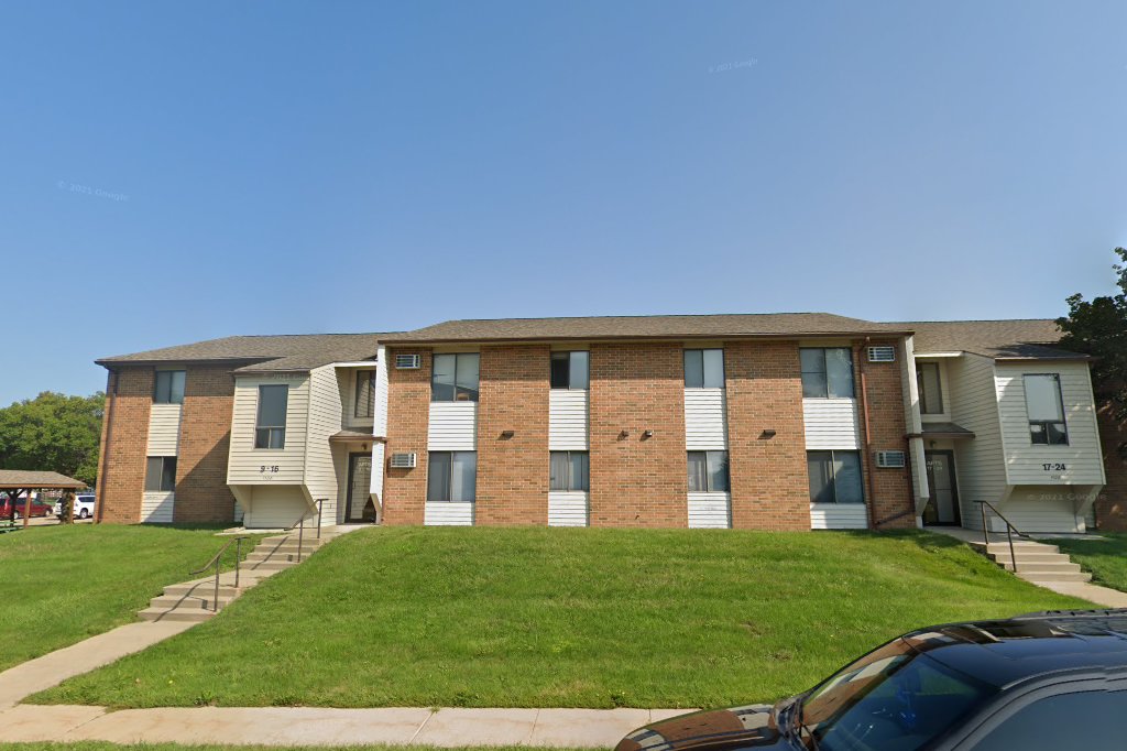 Summit Village Apartments for Families