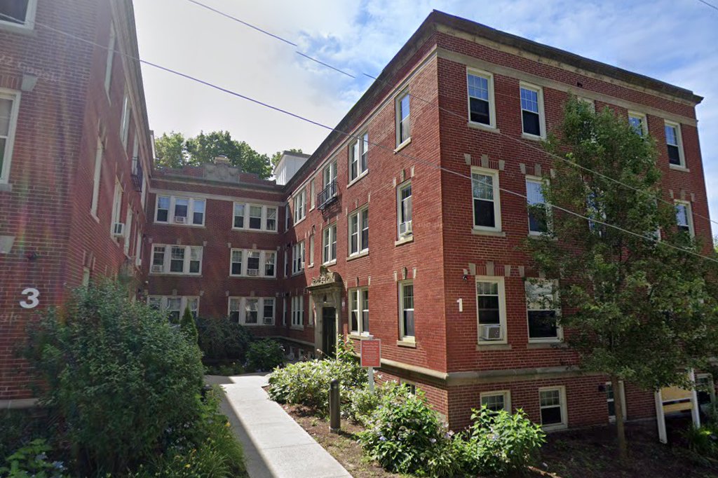 Conway Court