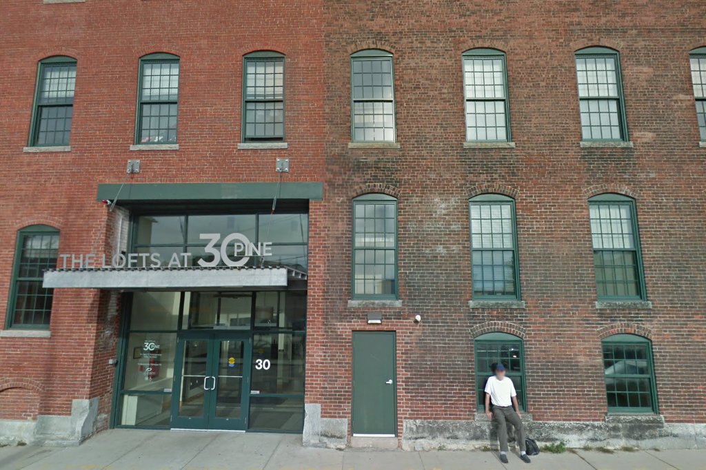 Lofts at 30 Pine