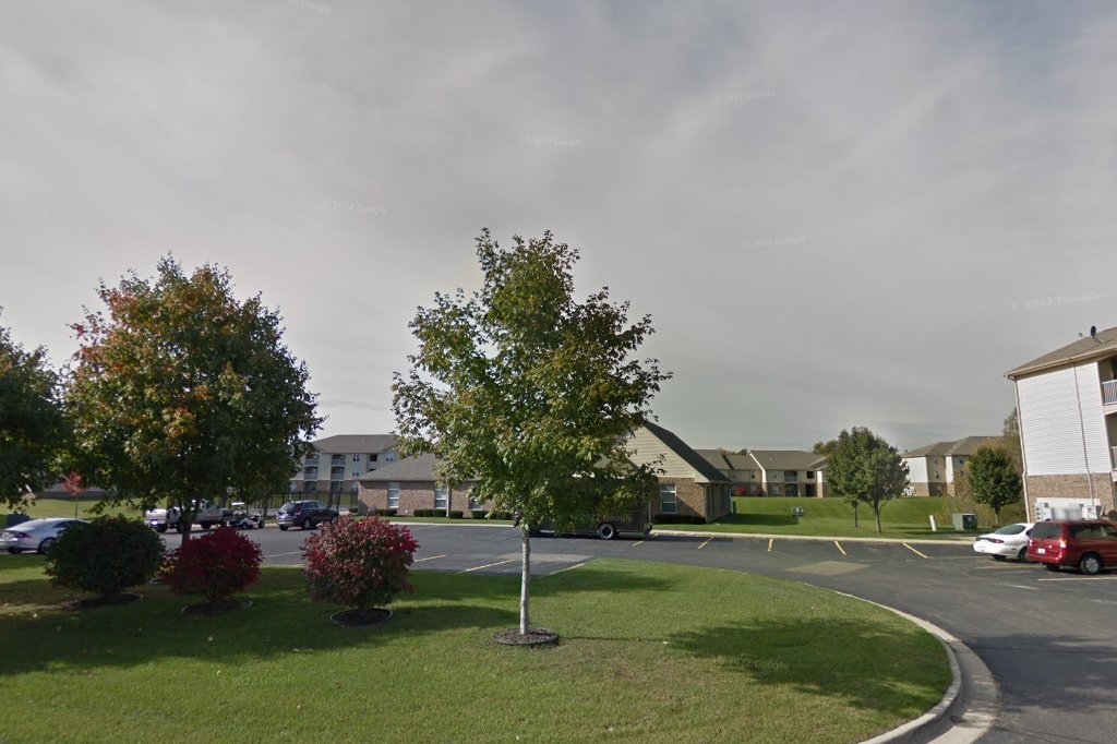 Canterbury House Apartments - Kalamazoo
