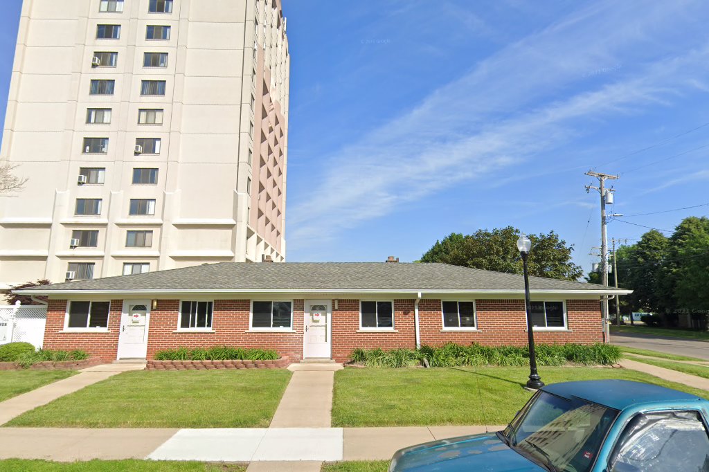Lincoln Park Apartments