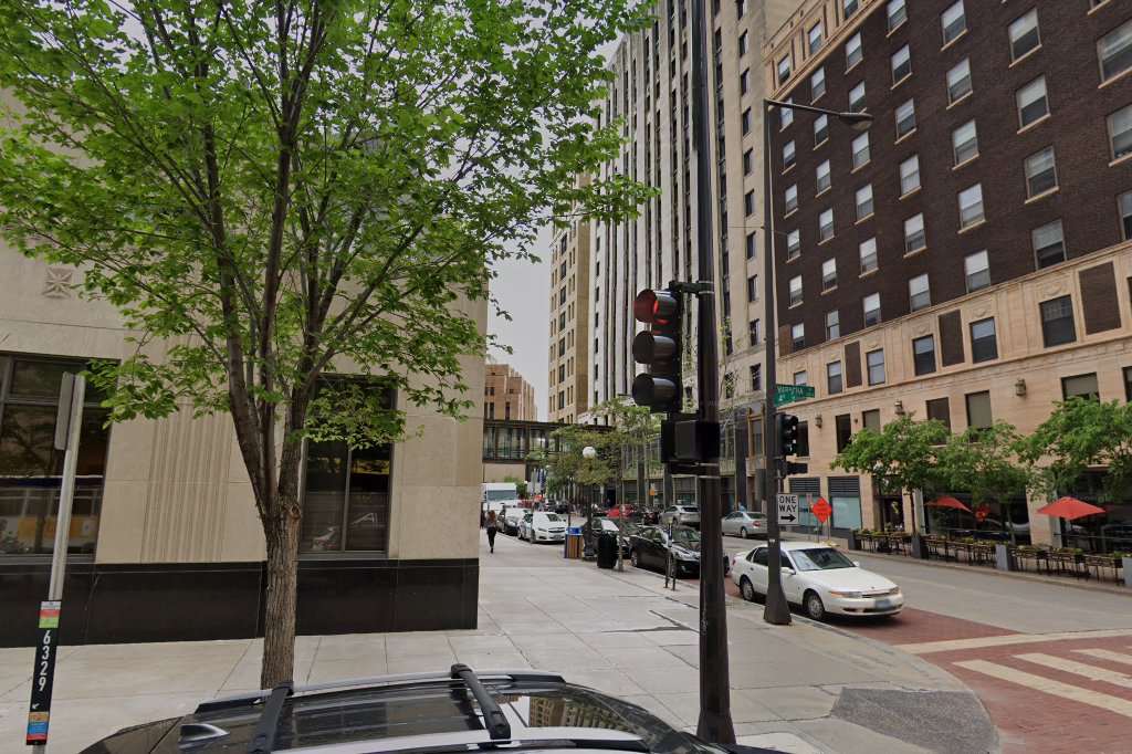 Commerce Building Apartments - St Paul