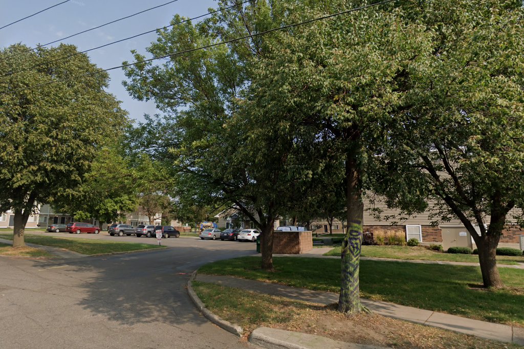 Lonnie Adkins Court