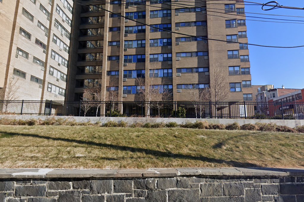Dorado Apartments