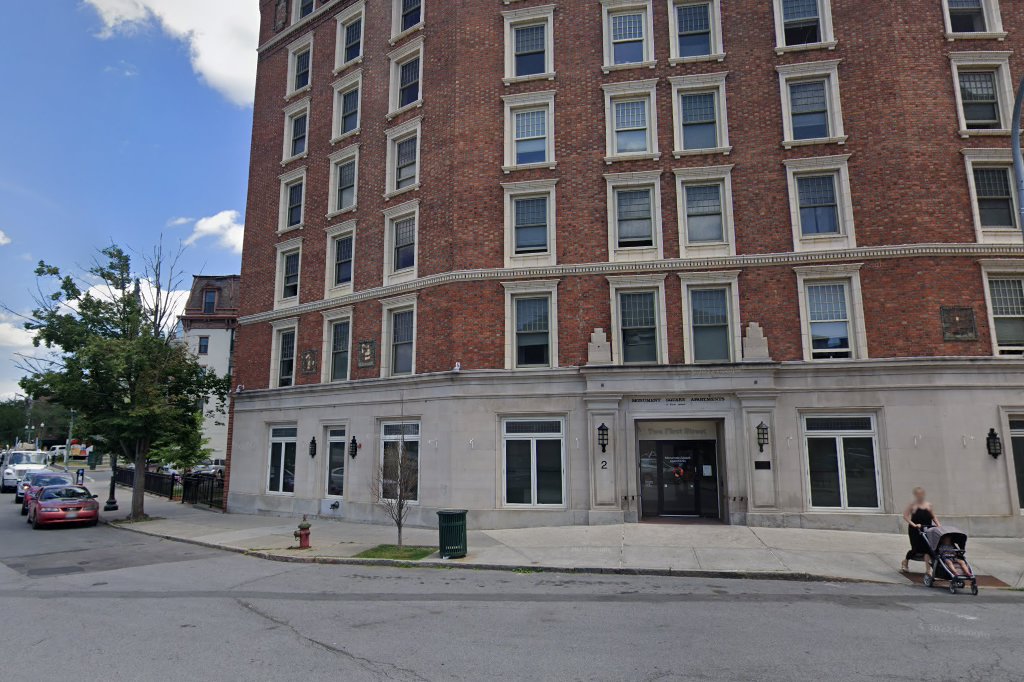 Monument Square Apartments