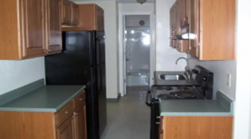 Montcalm Apartments
