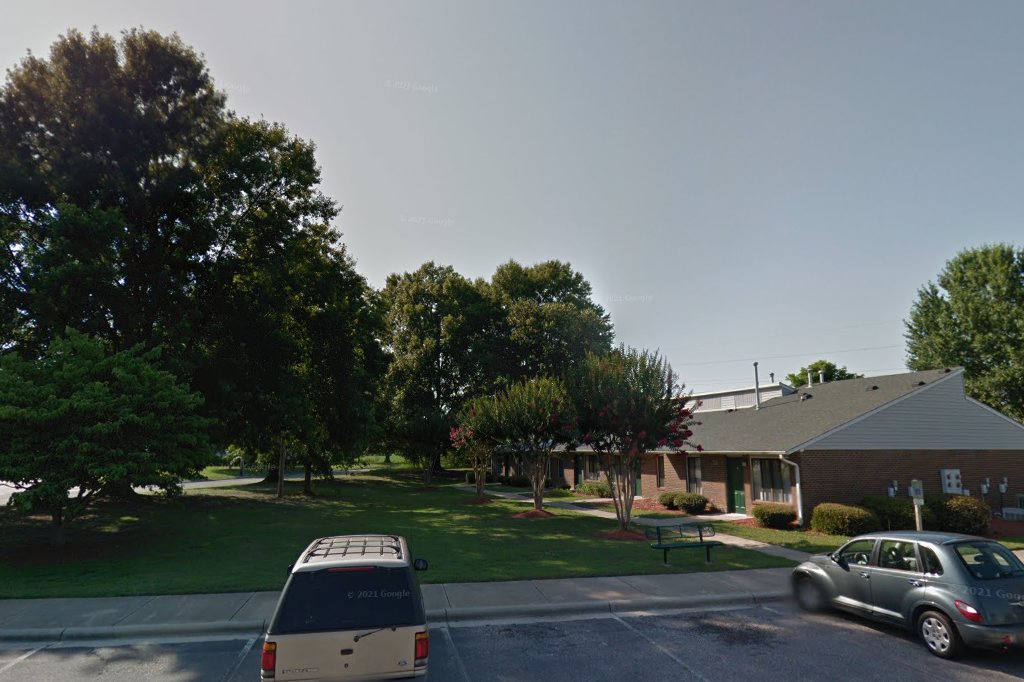 Holly Ridge Apartments