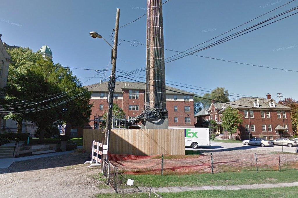 Colman Court Apartments
