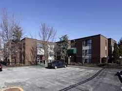 Broadway Plaza
