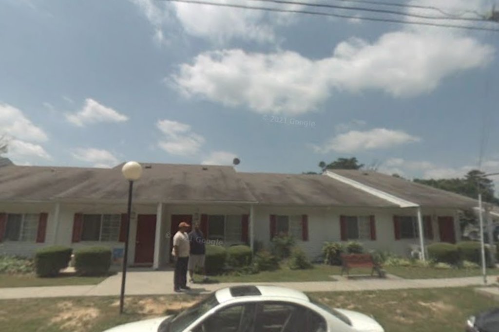 Deerfield Apartments - VA