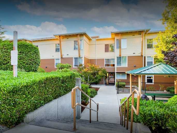 Burien Haus Apartments