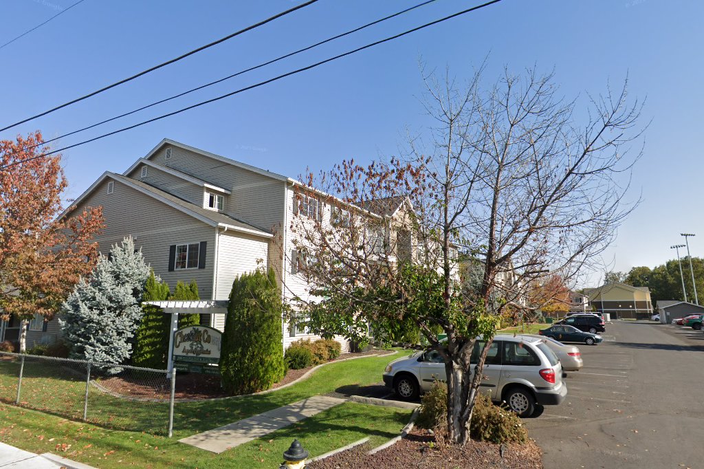 Chestnut Court Apartments