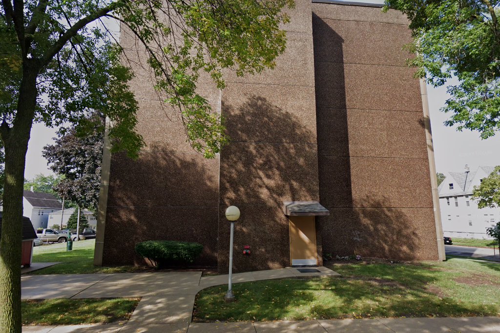 Boulevard Apartments